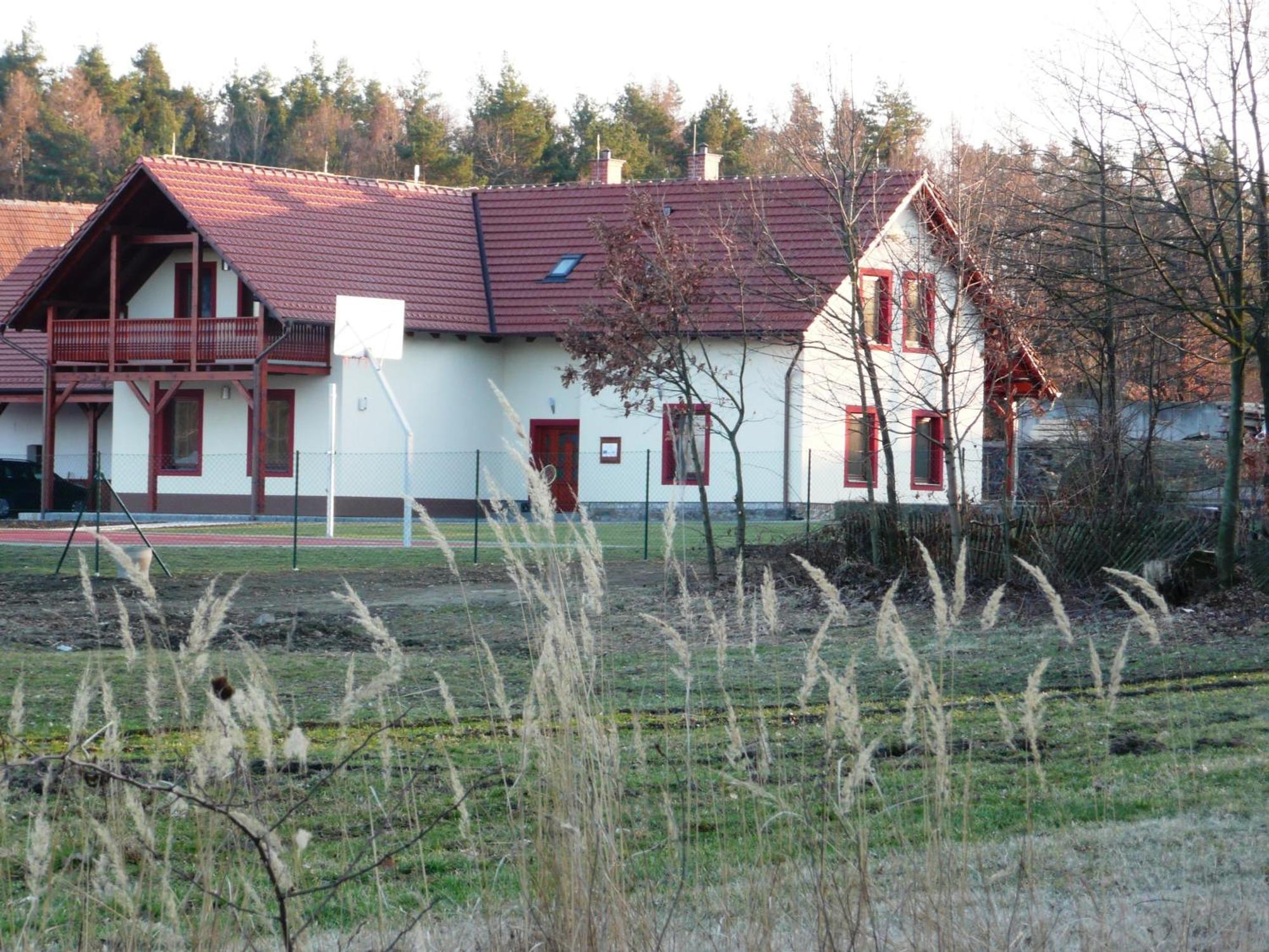 Penzion Lipina Slatiňany Eksteriør billede